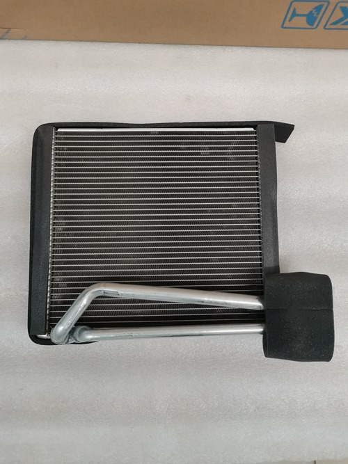 小松配件空調(diào)蒸發(fā)箱